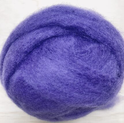 Purple easy to felt 19 micron merino wool tops